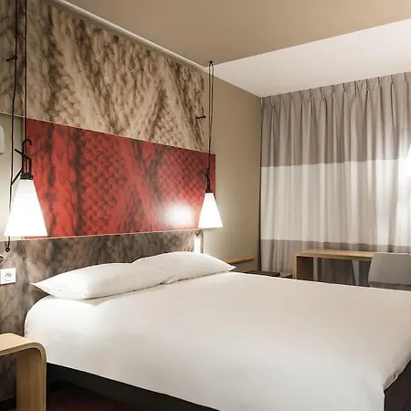 Ibis Lyon Villefranche Sur Saone 3*