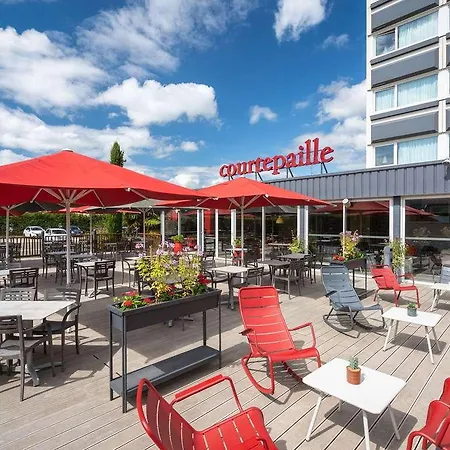 Ibis Lyon Villefranche Sur Saone Hotel 3*