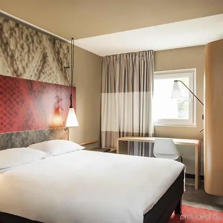 Ibis Villefranche Sur Saone Limas